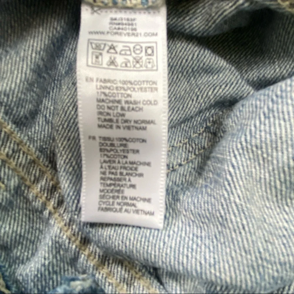 21 Denim jean overall festival shorts with open back, Medium